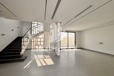 Villa de 7 dormitorios en Al Uraibi, UAE No. 88261 5