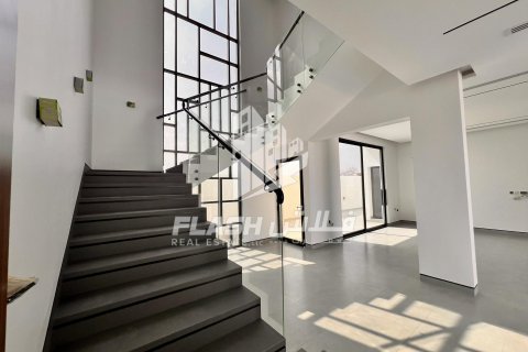 Villa de 7 dormitorios en Al Uraibi, UAE No. 88261 16