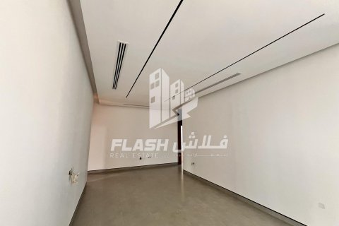 Villa de 7 dormitorios en Al Uraibi, UAE No. 88261 31