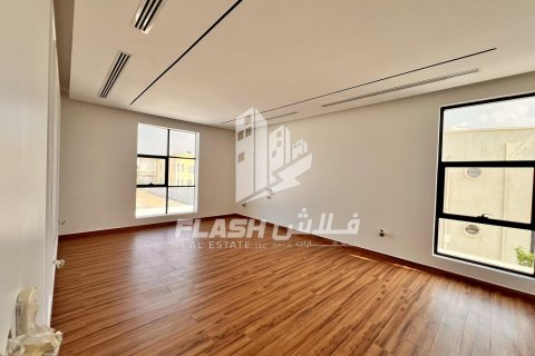 Villa de 7 dormitorios en Al Uraibi, UAE No. 88261 19