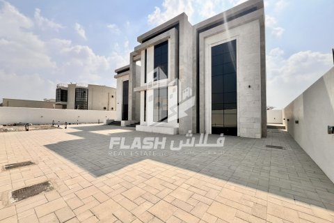 Villa de 7 dormitorios en Al Uraibi, UAE No. 88261 3