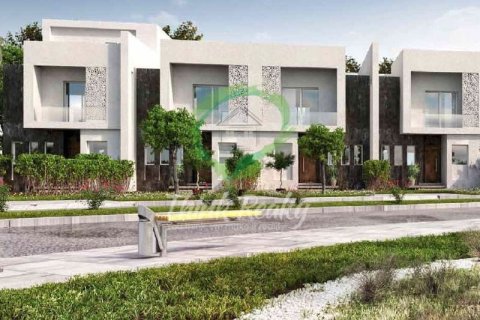 Villa de 4 dormitorios en Rukan, UAE No. 9400 1
