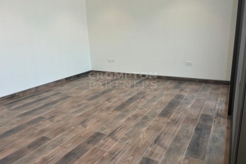 5 bedrooms Villa in Abu Dhabi, UAE No. 76616 7