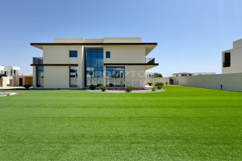 5 bedrooms Villa in Abu Dhabi, UAE No. 76616 1