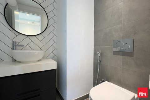 Apartment de 2 dormitorios en Dubai, UAE No. 89001 22