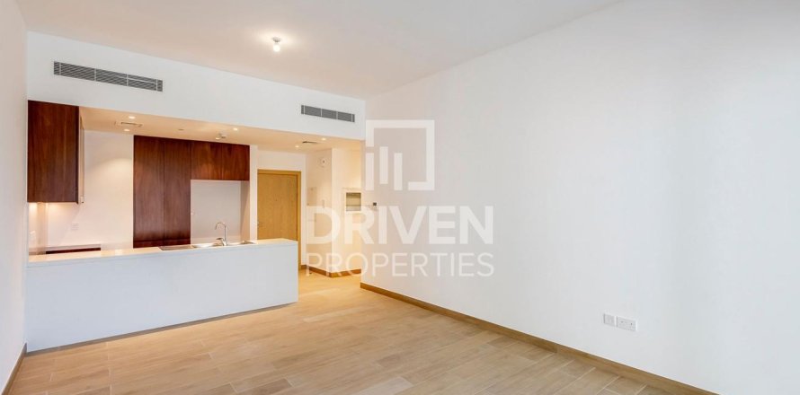 Apartment de 2 dormitorios en La Mer, UAE No. 85171
