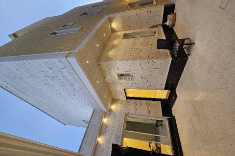 Вилла с 6 спальнями в Эр-Рияд, Саудовская Аравия №99527 1