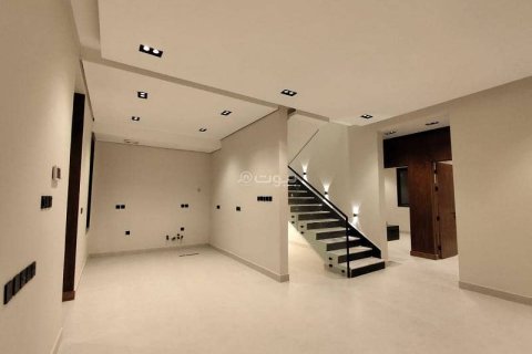 Apartment de 4 dormitorios en Riyadh, Saudi Arabia No. 99529 10