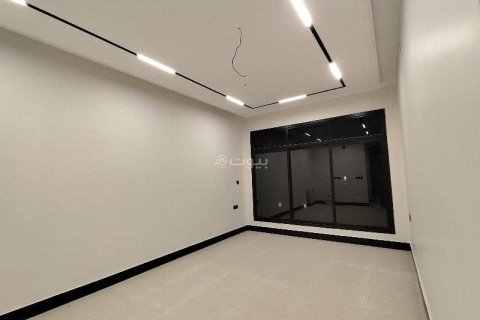Вилла с 3 спальнями в Эр-Рияд, Саудовская Аравия №99528 10
