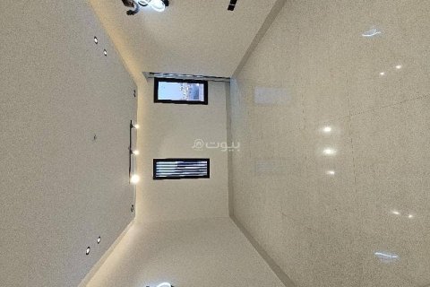 Apartment de 3 dormitorios en Riyadh, Saudi Arabia No. 99526 2
