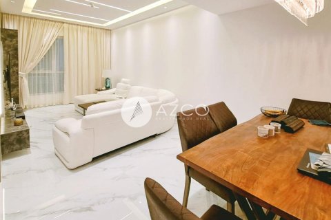 Apartment de 3 dormitorios en Sulafa Tower, UAE No. 102744 4
