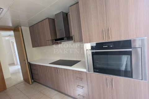 4 bedrooms Villa in Al Raha Gardens, UAE No. 76618 10