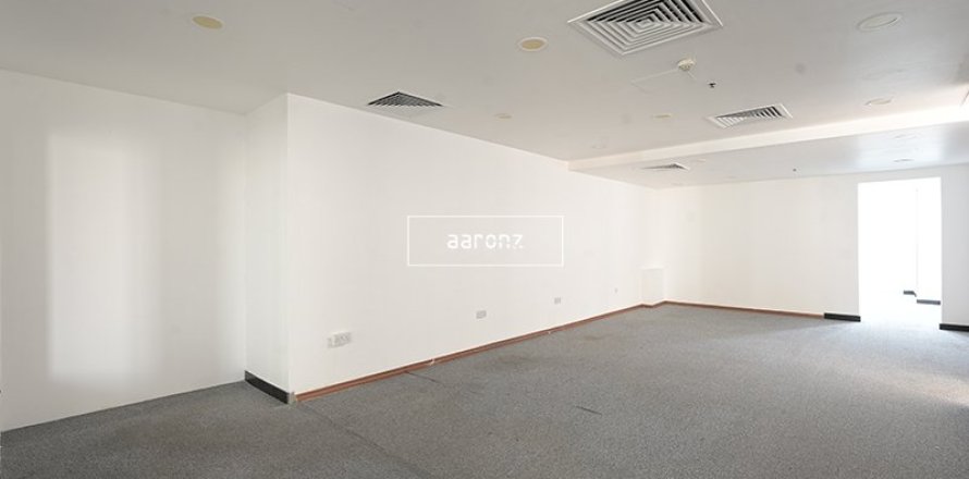 227.8مربع، مكتب في Sheikh Zayed Road, الإمارات العربية المتحدة رقم 76622