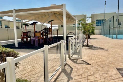4 bedrooms Villa in Doha, Qatar No. 58381 16