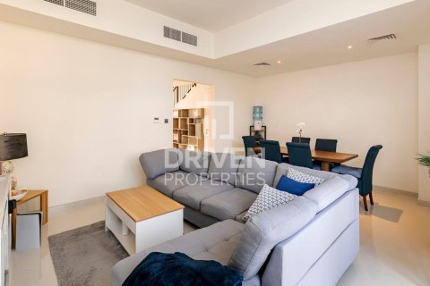 3 bedrooms Townhouse in DAMAC Hills (Akoya by DAMAC), UAE No. 84487 2