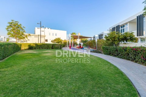 3 bedrooms Townhouse in DAMAC Hills (Akoya by DAMAC), UAE No. 84487 12