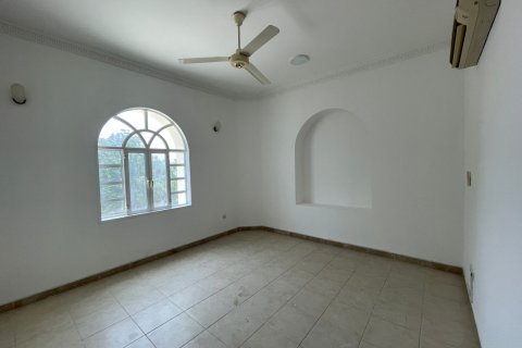 Villa de 5 chambres à Muscat, Oman No. 105036 10