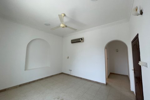 Villa de 5 chambres à Muscat, Oman No. 105036 12