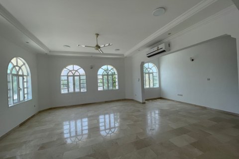 Villa de 5 chambres à Muscat, Oman No. 105036 14