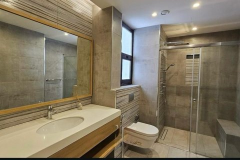 Villa de 4 chambres à Bawshar, Oman No. 105034 10