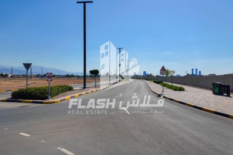 Land de 451.2m² en Al Mairid, UAE No. 88310 10