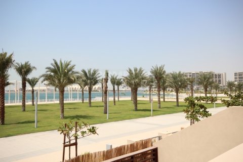 4 bedrooms Apartment in Al Raha Beach, UAE No. 81909 11