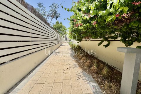 Villa de 3 dormitorios en Dubai Hills Estate, UAE No. 103611 21