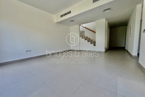 Villa de 3 dormitorios en Dubai Hills Estate, UAE No. 103611 5