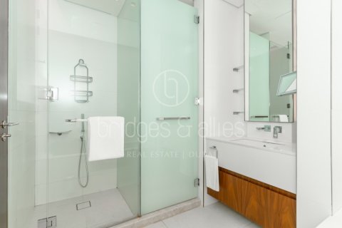 Apartment de 2 dormitorios en The Hills, UAE No. 103623 25