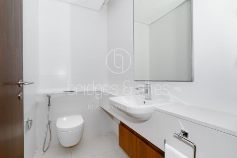 Apartment de 2 dormitorios en The Hills, UAE No. 103623 24