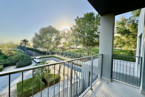 Villa de 4 dormitorios en Dubai Hills Estate, UAE No. 103622 2