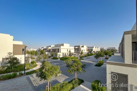 Villa de 4 dormitorios en Dubai, UAE No. 103621 21