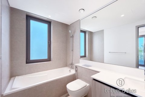 Villa de 4 dormitorios en Dubai, UAE No. 103621 13