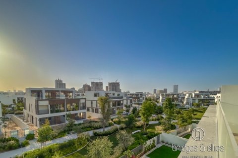Villa de 4 dormitorios en Dubai, UAE No. 103621 6