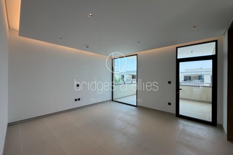 Villa de 4 dormitorios en Dubai, UAE No. 103609 7