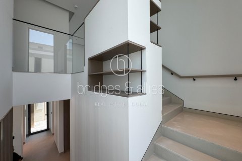 Villa de 4 dormitorios en Dubai, UAE No. 103609 13
