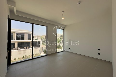 Villa de 4 dormitorios en Dubai, UAE No. 103609 14
