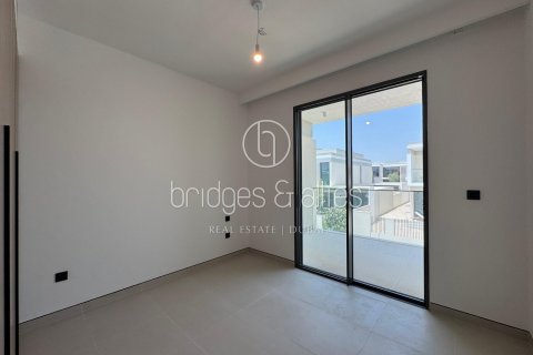 Villa de 4 dormitorios en Dubai, UAE No. 103609 16