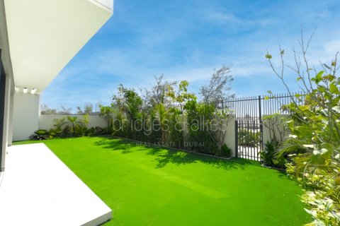 Villa de 4 dormitorios en Dubai, UAE No. 103610 14