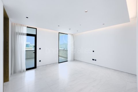 Villa de 4 dormitorios en Dubai, UAE No. 103610 9