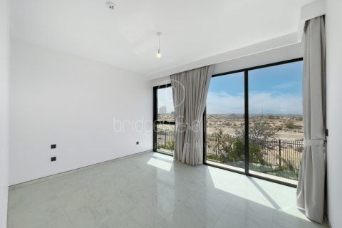 Villa de 4 dormitorios en Dubai, UAE No. 103610 8