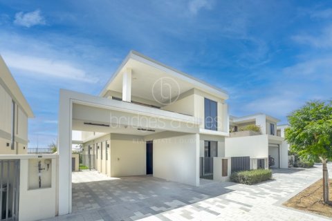 Villa de 4 dormitorios en Dubai, UAE No. 103610 19