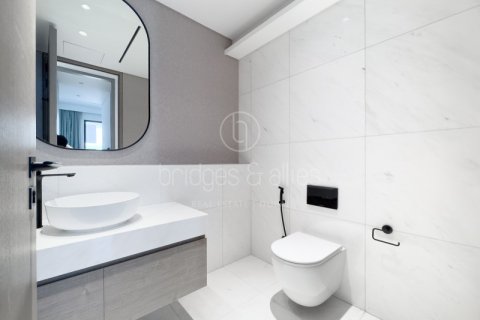 Villa de 4 dormitorios en Dubai, UAE No. 103610 26
