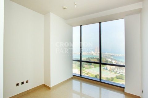 3 bedrooms Apartment in Corniche Road, UAE No. 76520 9