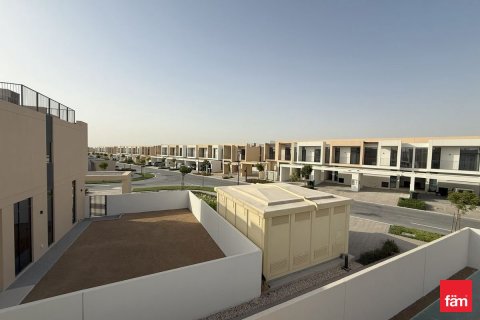 Townhouse de 4 dormitorios en Dubai, UAE No. 90539 12