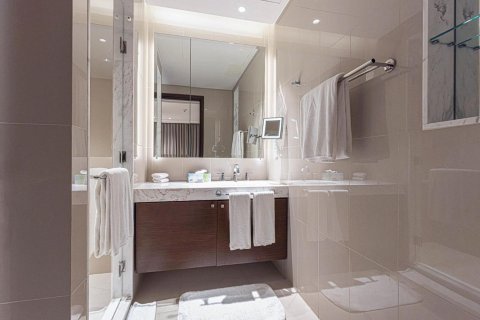 Apartment de 3 dormitorios en The Address Residence Fountain Views, UAE No. 90715 5