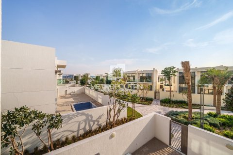 5 غرفة نوم  فيلا في District One, الإمارات العربية المتحدة رقم 62019 24