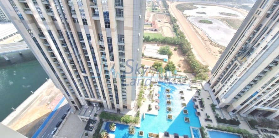 Apartment de 2 dormitorios en Business Bay, UAE No. 76584