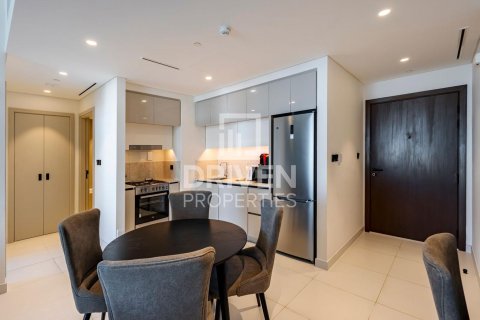 1 bedroom Apartment in EMAAR Beachfront, UAE No. 84033 6