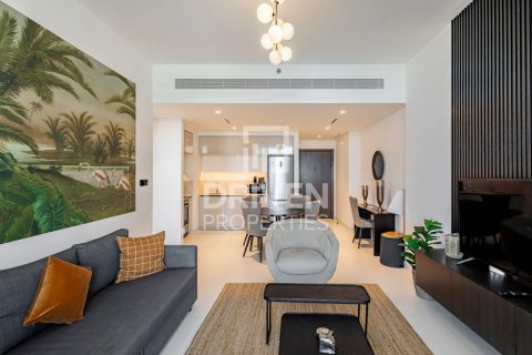 1 bedroom Apartment in EMAAR Beachfront, UAE No. 84033 4